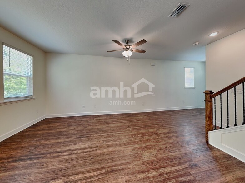 Building Photo - 12277 Sapp Rd