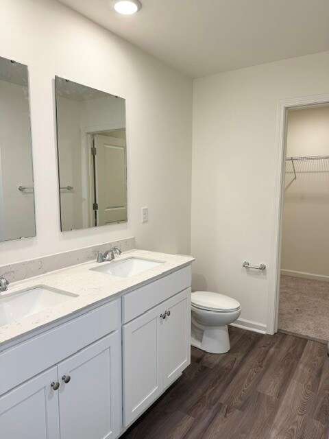 Building Photo - 2429 Brookville Dr