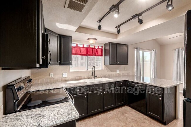 Building Photo - 4307 E Contessa St