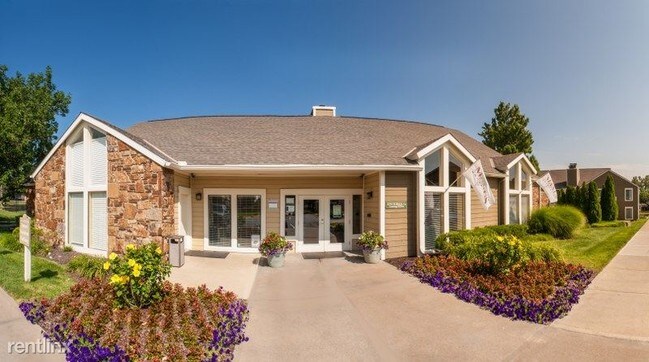 Building Photo - 1 br, 1 bath Apartment - Rosehill Pointe  - B
