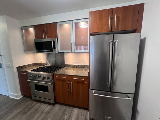 Building Photo - Epic REA - Spacious & Open floor plan 1BR +1BA in the Rincon Hill neighborhood