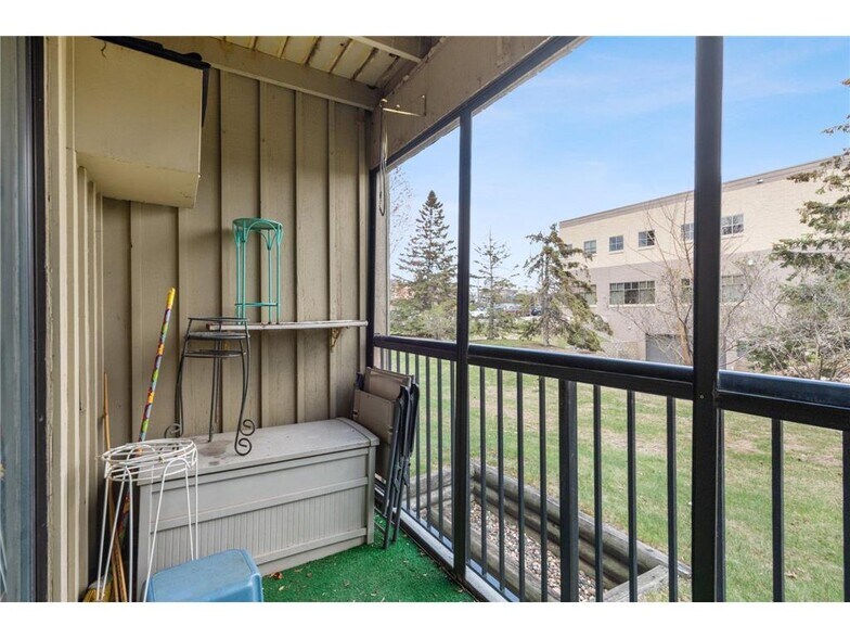 Building Photo - 4101 Parklawn Ave