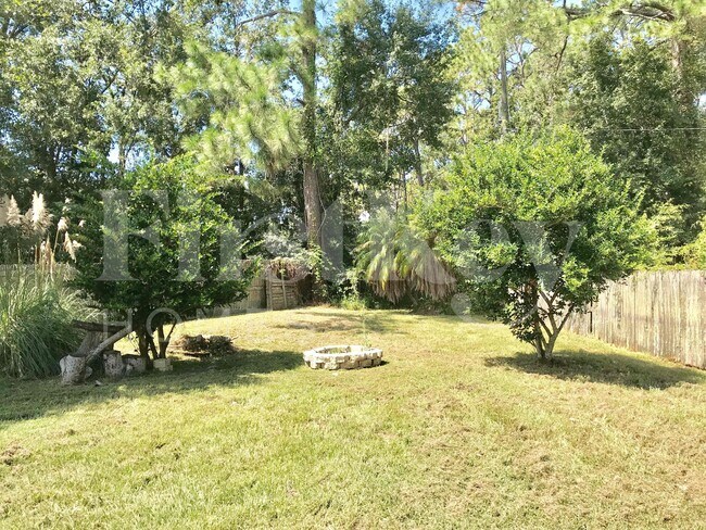 Building Photo - 10812 Carrington Ct