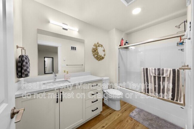 Building Photo - 4228 Braeburn Ln