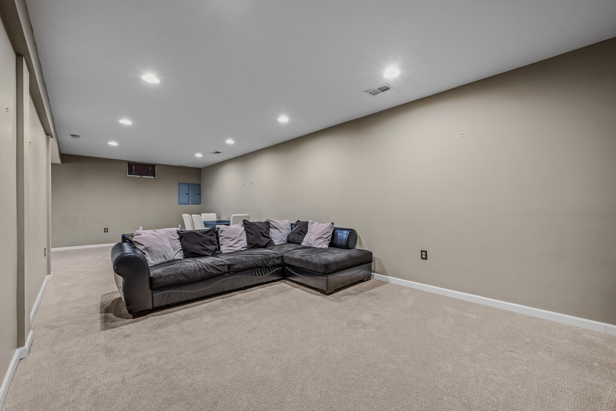 Building Photo - 288 Cirrus Way