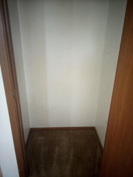 Building Photo - 108 Sandstone Ct