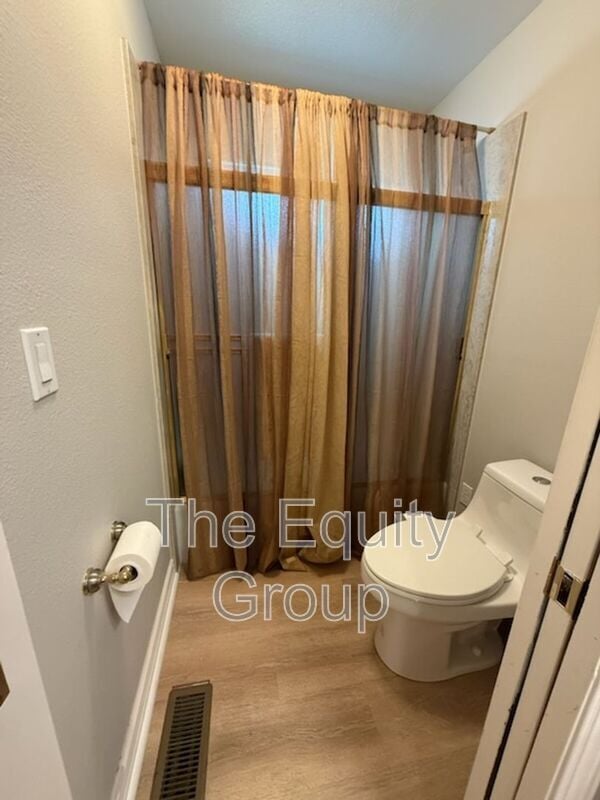 Building Photo - 5418 W Sweet Dr