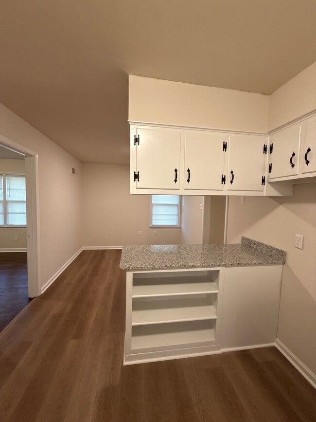 Building Photo - 35 Wiley Dr