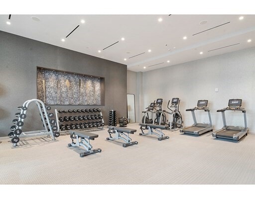 Building Photo - 375 Canal St