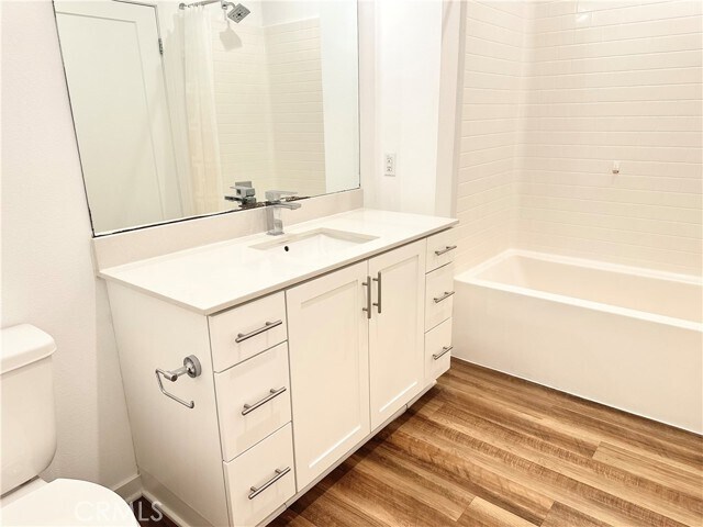 Building Photo - 126 Schick