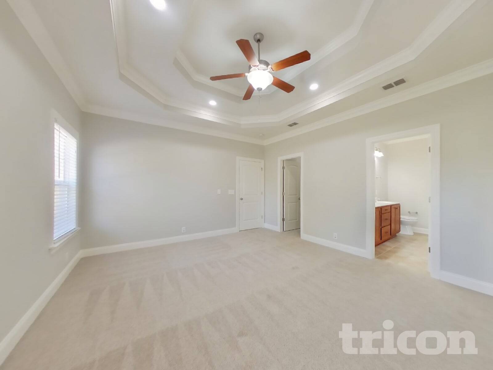 Building Photo - 1527 Dewsbury Dr