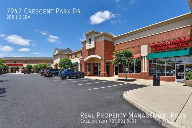 Building Photo - 7947 Crescent Park Dr