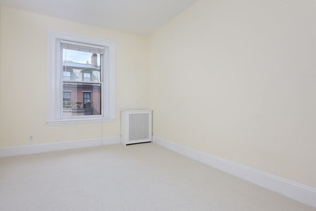 Building Photo - 39 Marlborough St