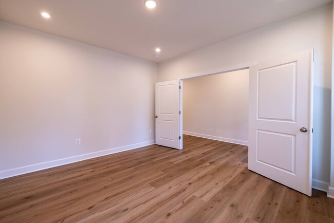 Building Photo - 11541 Chapman Ml Dr