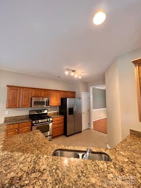 Building Photo - 11840 Royal Castle Ct