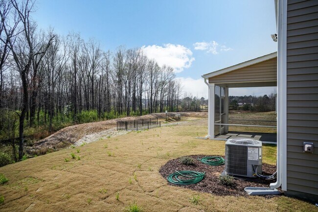 Building Photo - NEW Four Bedroom Home!