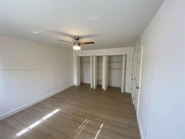 Building Photo - 4170 NW 79th Ave