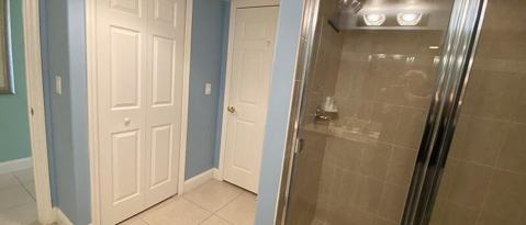 Building Photo - 732 Bayside Dr