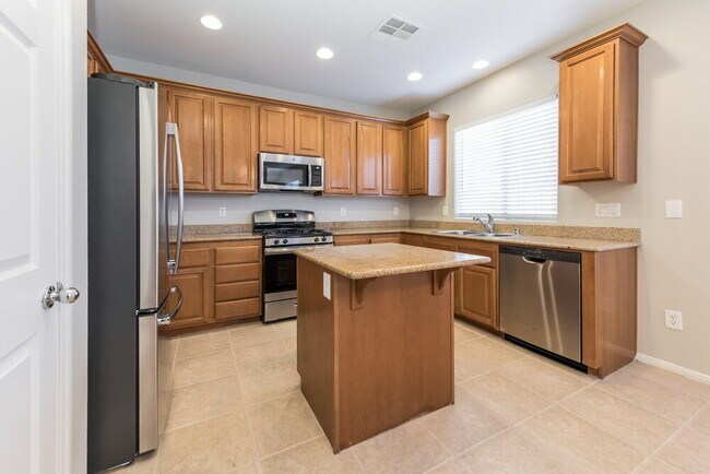 Building Photo - 8257 Begonia Blush Dr