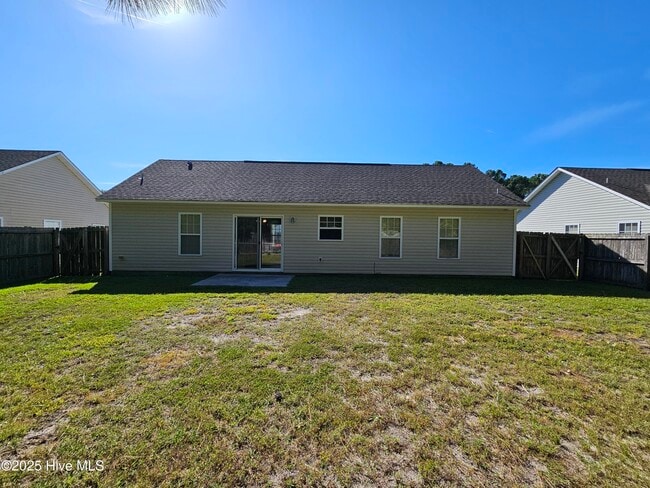 Building Photo - 112 Belvedere Dr