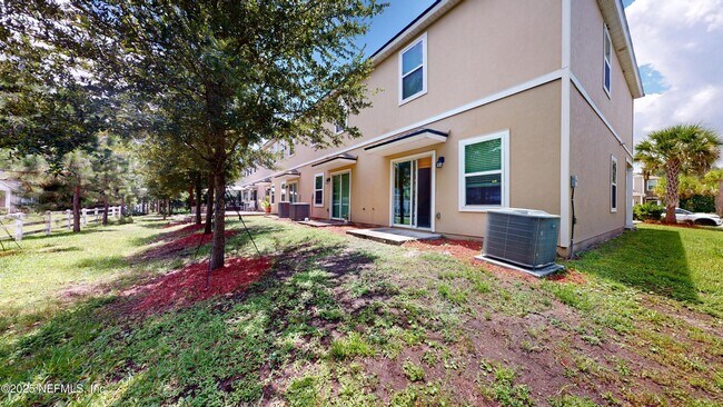 Building Photo - 7623 Legacy Trl