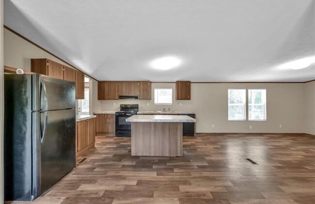 Building Photo - 26427 Dobbin-Huffsmith Rd