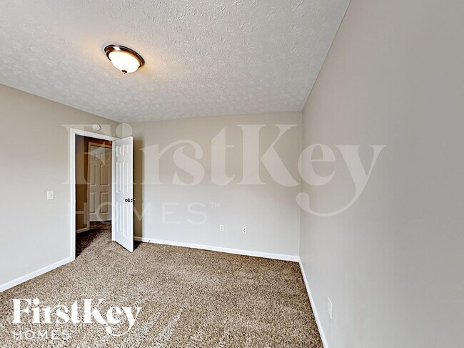 Building Photo - 7141 Crystal Creek Pl