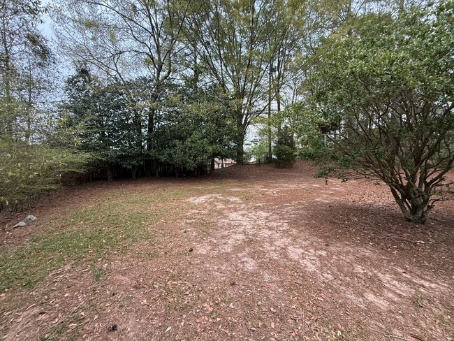 Building Photo - 304 Natchez Rd