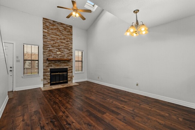 Building Photo - 3636 Greenacres Blvd