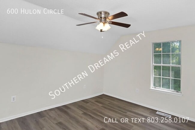 Building Photo - 600 Hulon Ct