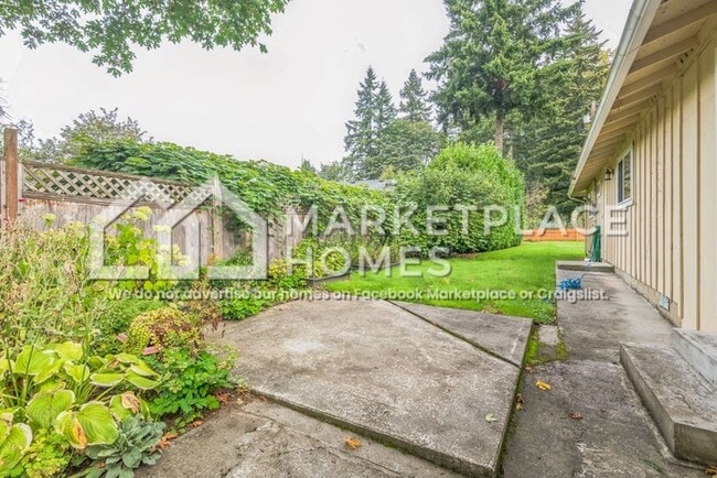 Building Photo - 9425 195th Ave NE