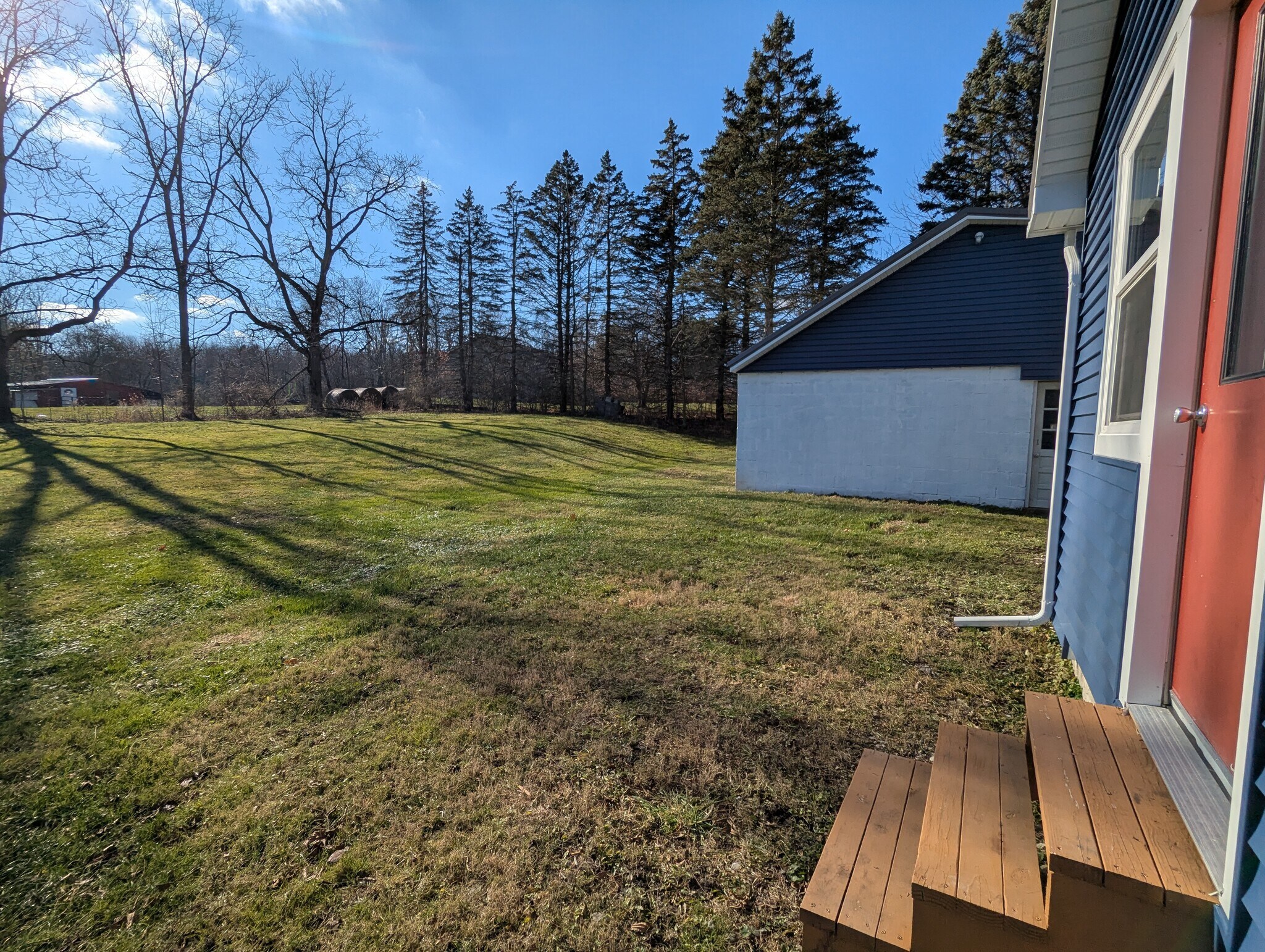 Building Photo - 615 E Miller Rd