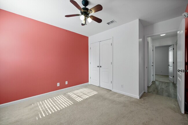 Building Photo - 3735 N Cindy Jo Dr