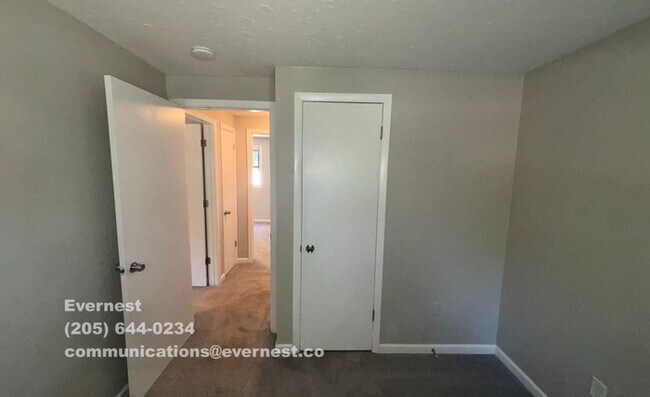 Building Photo - 3623 Bolamo Dr
