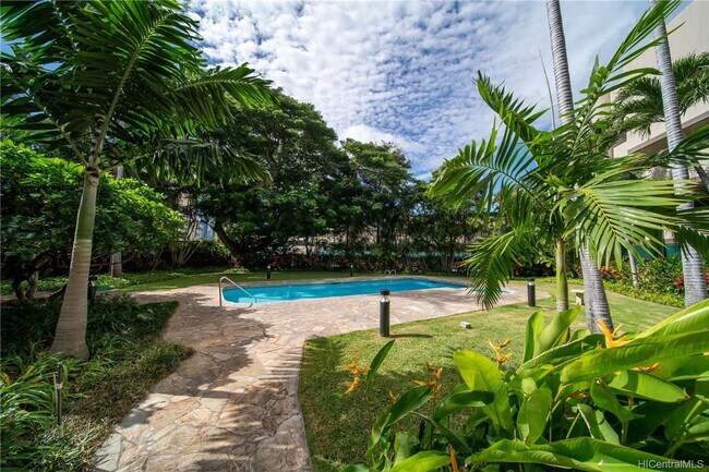 Building Photo - Convenient 1 Bedroom Close to Everything