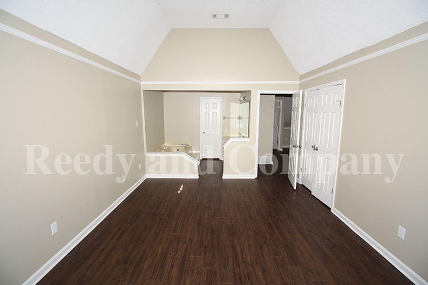 Building Photo - 6305 Kirby Downs Dr