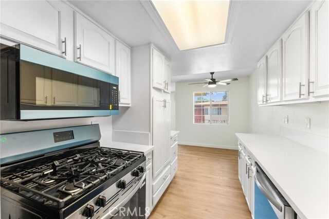 Building Photo - 4484 La Deney St