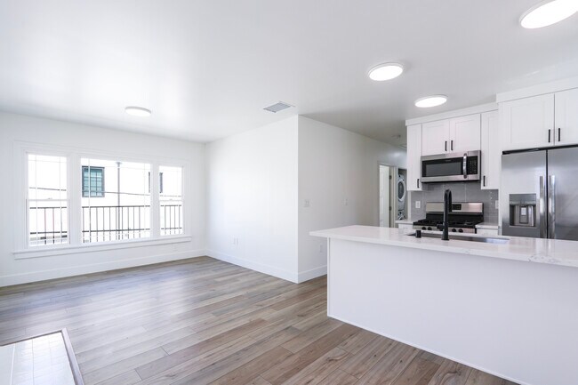 Building Photo - The Occidental