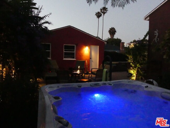 Building Photo - 3101 Cardiff Ave