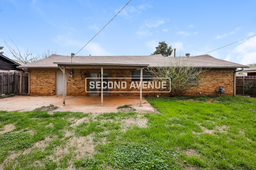 Building Photo - 6328 N Hammond Ave
