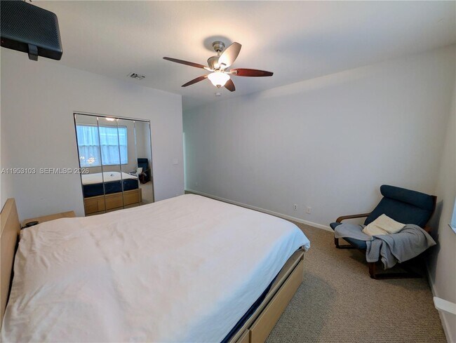 Building Photo - 3561 Forest Hill Blvd