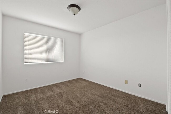 Building Photo - 12209 Saxon Dr