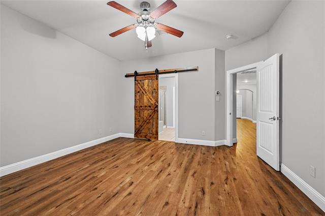 Building Photo - 1512 Greenbrier Dr