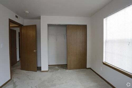 Building Photo - 2130 SW Fillmore St