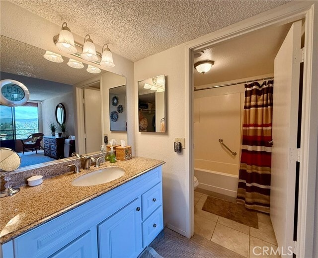 Building Photo - 24055 Paseo Del Lago