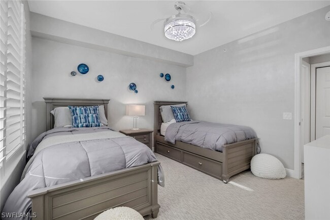 Building Photo - 420 Cove Tower Dr