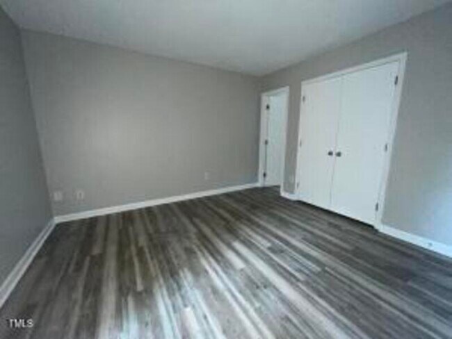 Building Photo - 3561 Mill Run