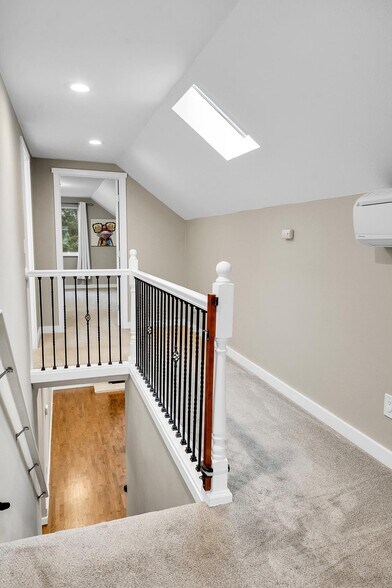 Building Photo - 104 NW 137th St