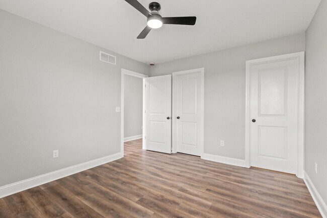 Building Photo - 5009 Melana Wy