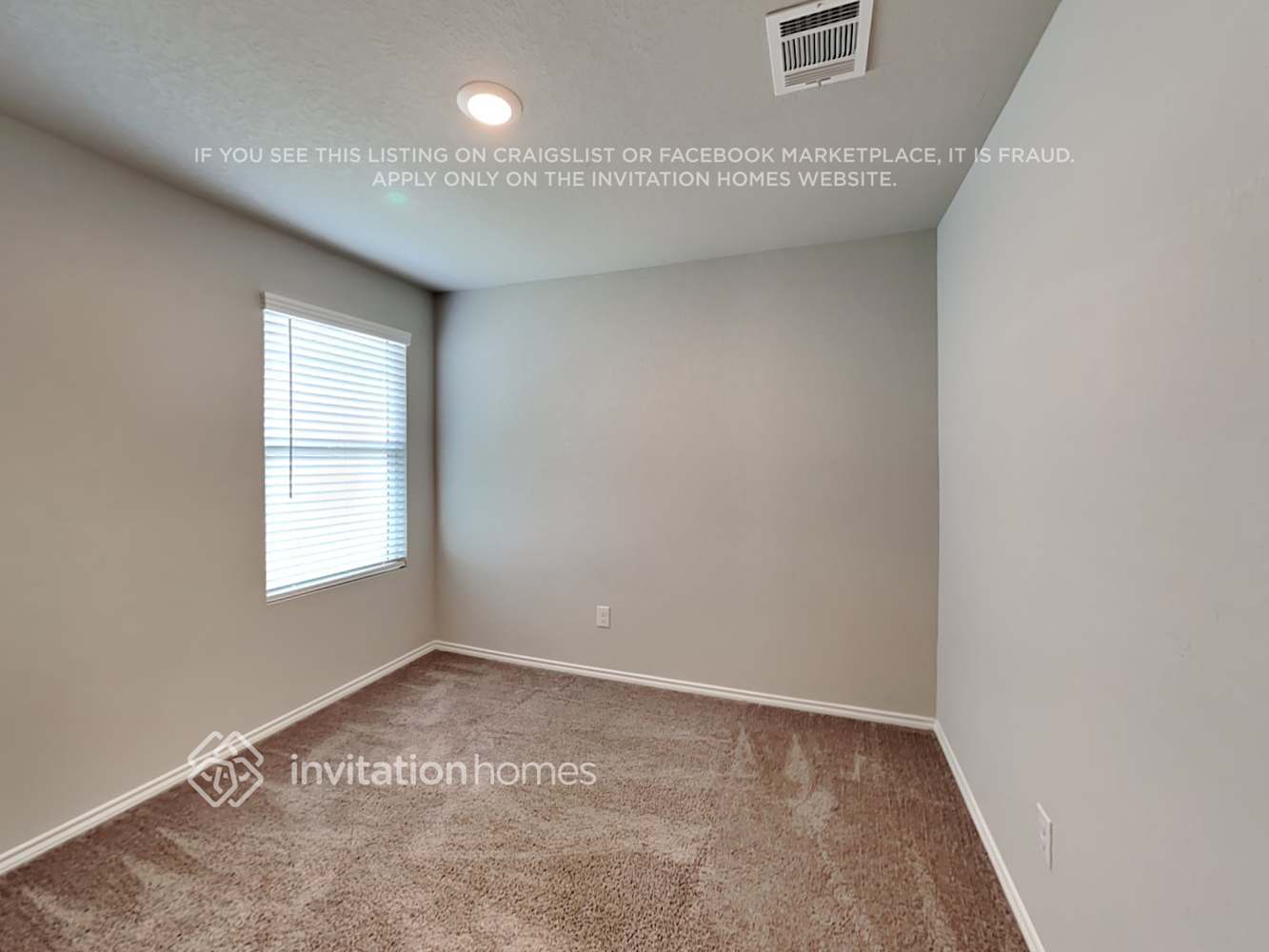 Building Photo - 122 Pasadena Pl